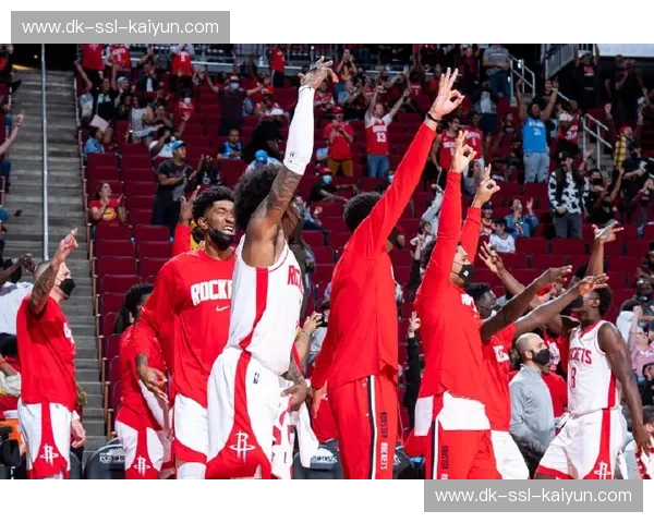 德州德比，烽烟再起：小牛与火箭季前赛的激情碰撞与未来展望